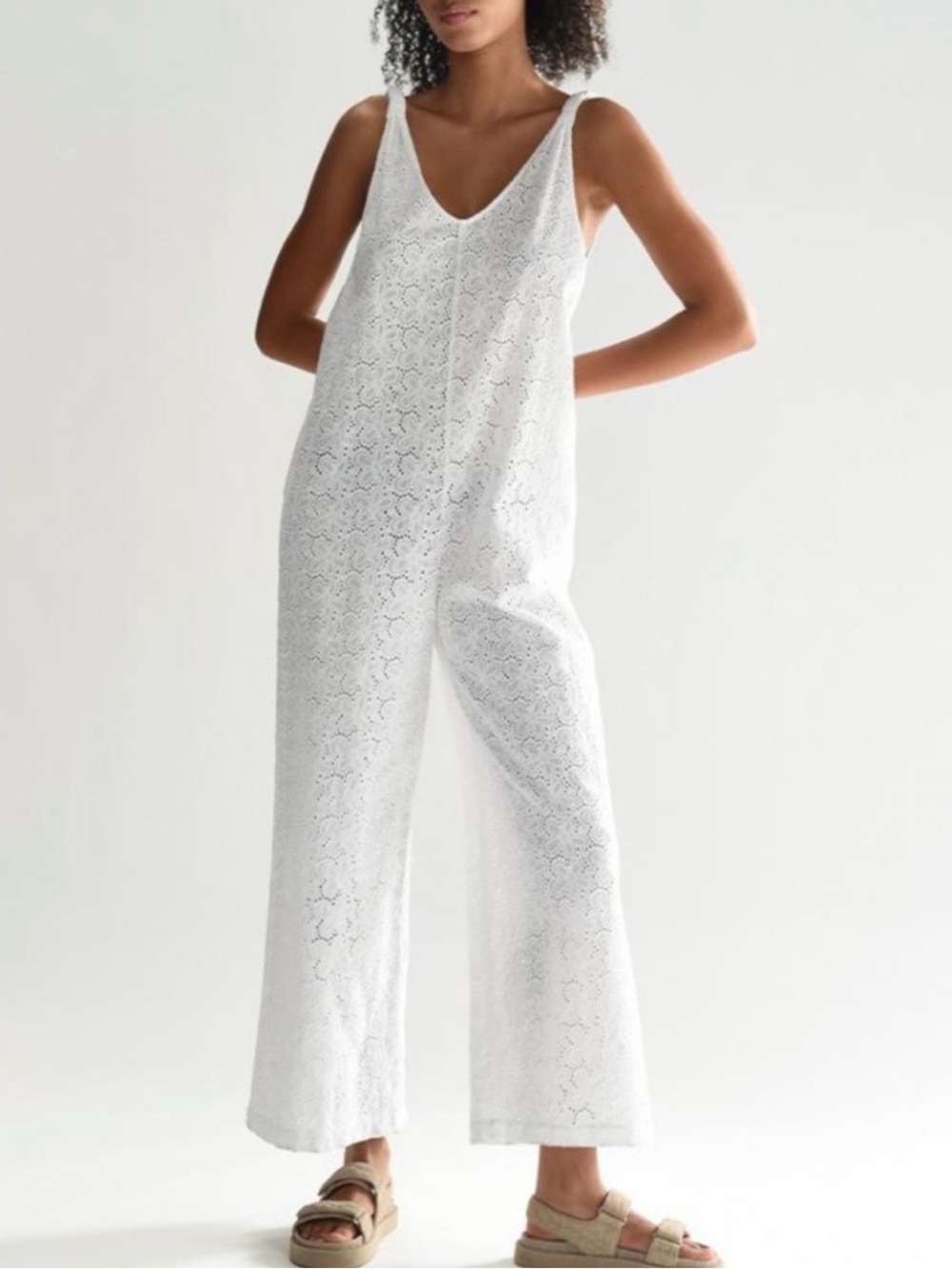 Lili Sodonio Pantsuit Jumper Eyelet Jumpsuit